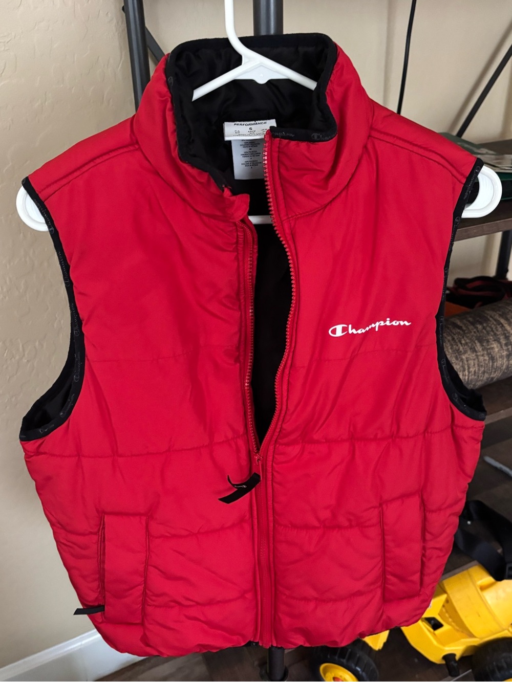 Champion men’s Red Puffer Vest - Sleeveless Jacket